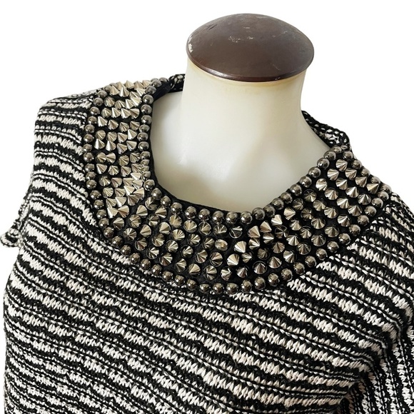 Oversized Sweater With Studded Neckline 🤍 - Picture 5 of 8